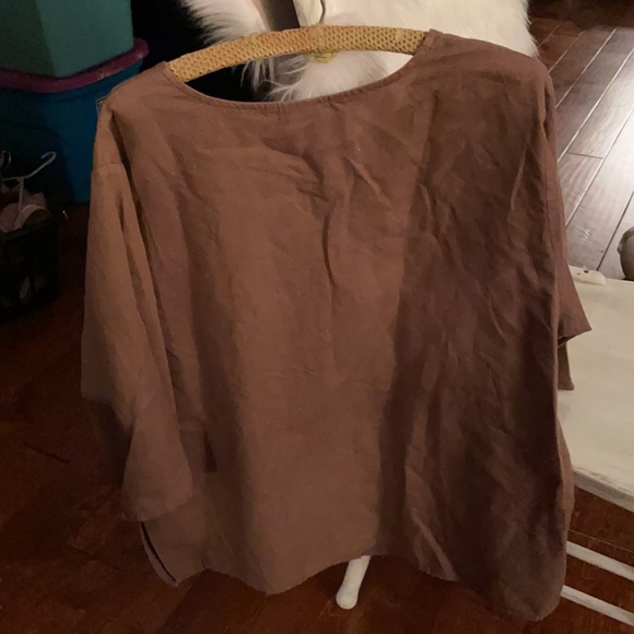 Hot Cotton blouse difference buttons are wood - Picture 4 of 7